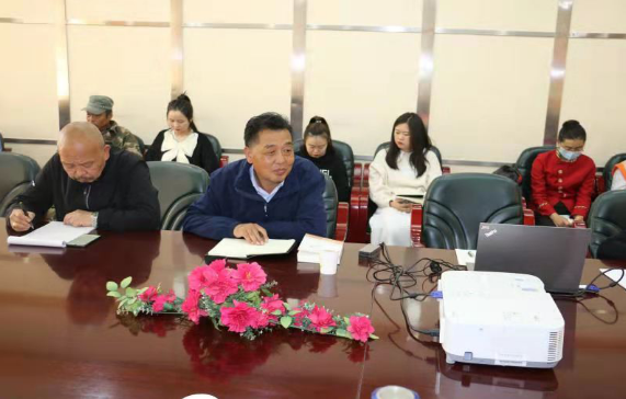 傳承紅色精神 堅(jiān)定理想信念——小島基地黨支部組織黨史學(xué)習(xí)教育第一次專題研討(圖3) 傳承紅色精神 堅(jiān)定理想信念——小島基地黨支部組織黨史學(xué)習(xí)教育第一次專題研討(圖3)