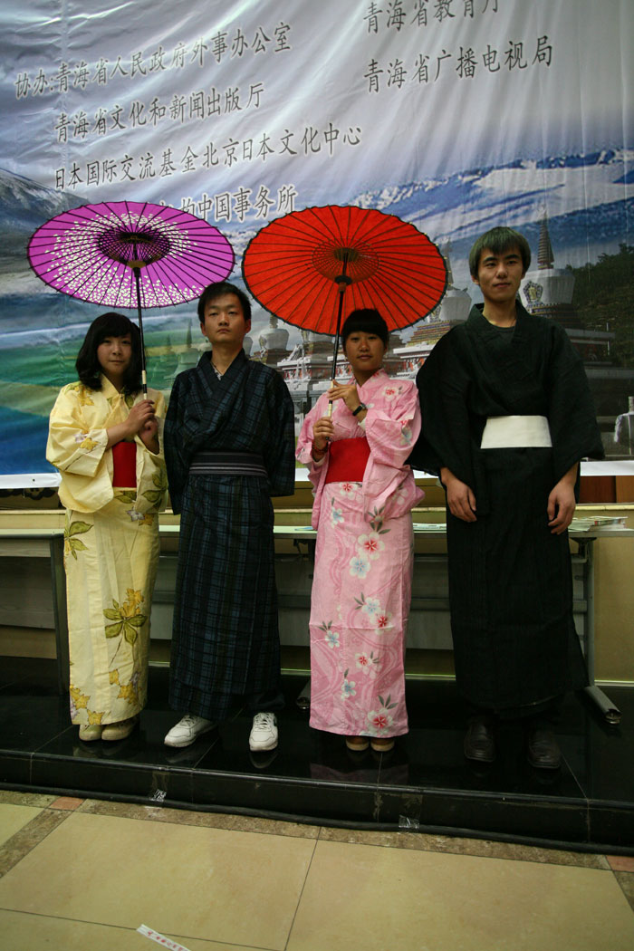 2011青?!爸腥瘴幕?jié)” (圖33) 2011青?!爸腥瘴幕?jié)” (圖33)